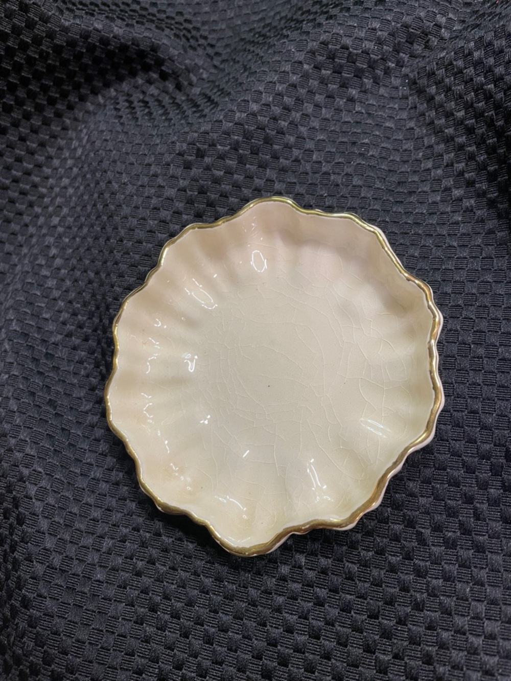 Vintage Cream Ceramic Scalloped Edge Trinket Dish with Gold Trim